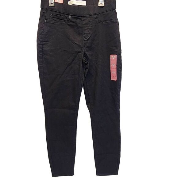 Signature by Levi Strauss & Co. Gold Label Women's Totally Shaping Pull-on Skinn - Picture 1 of 9